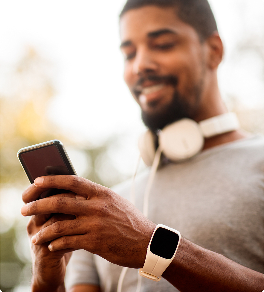 man-music-smartphone