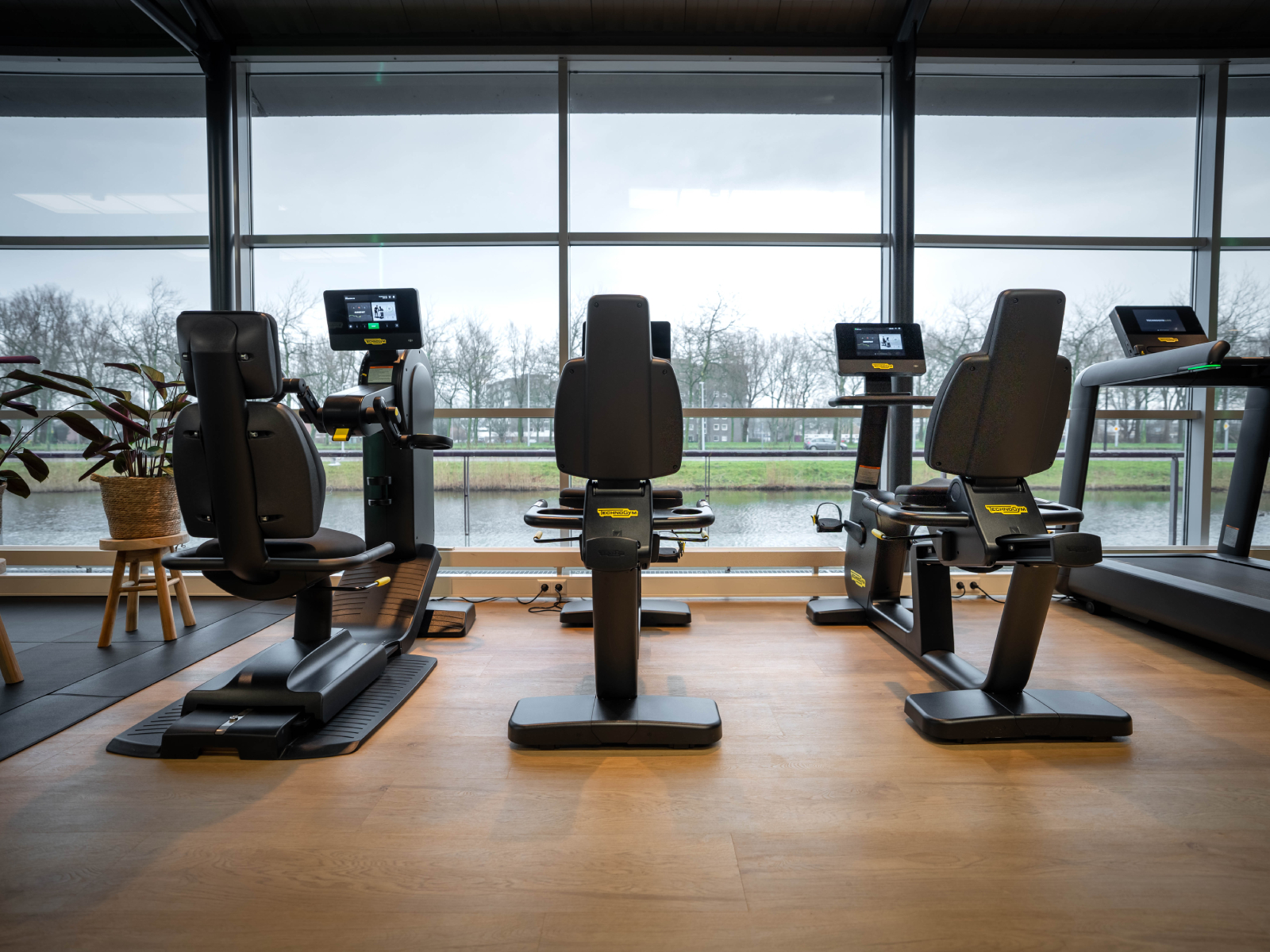 leefstijlcentrum-haarlemmermeer-technogym-2