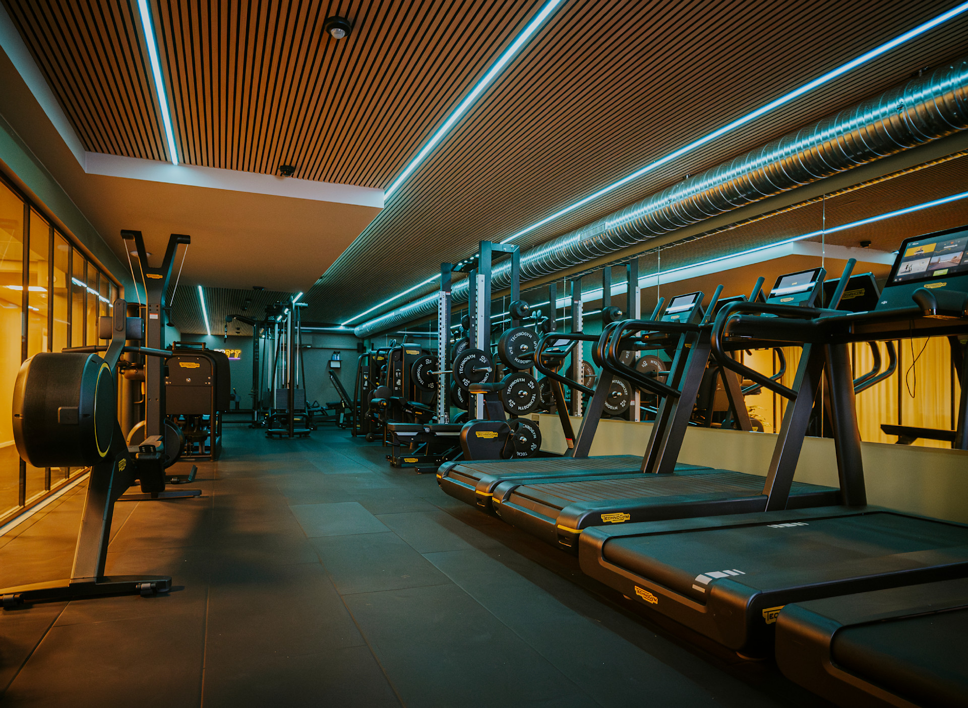 EM130137-Enhanced-NR2025