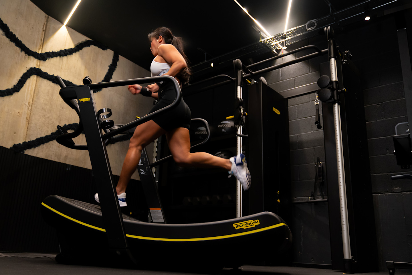 Technogym-Instagym-8250-2