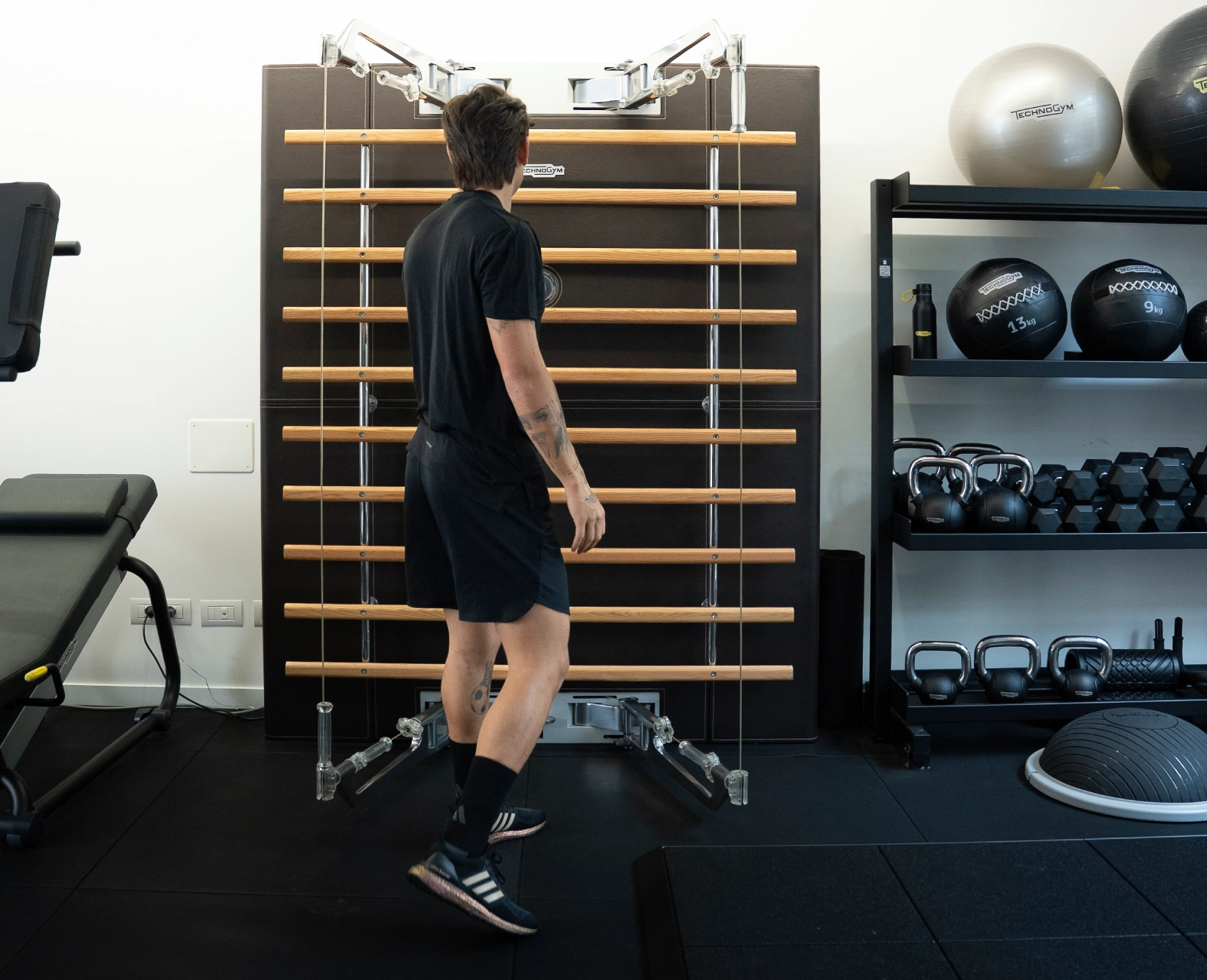 paulo-dybala-technogym-2