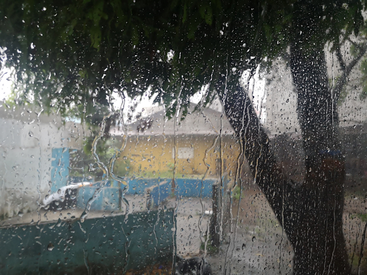 Leje jako z konve Leje jako z konve