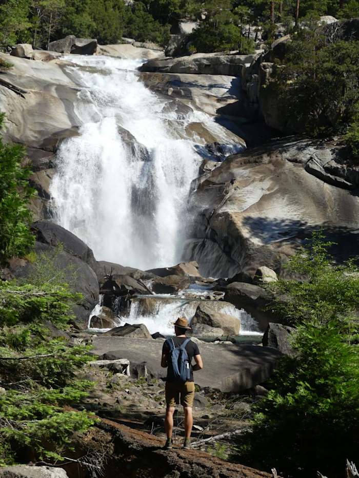 Mist falls
