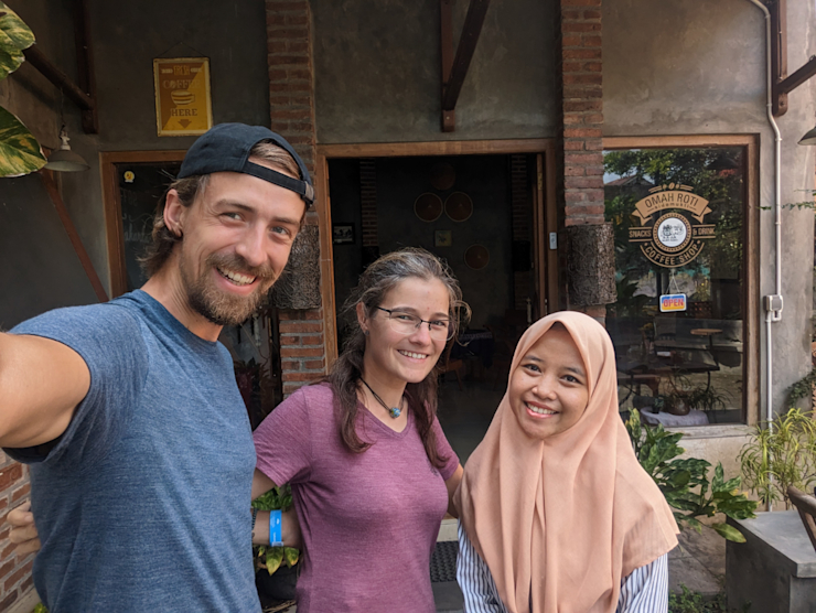 Roti coffee a nejmilejší obsluha Roti coffee a nejmilejší obsluha