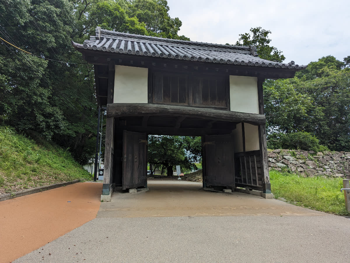 Vstupní brána hradu