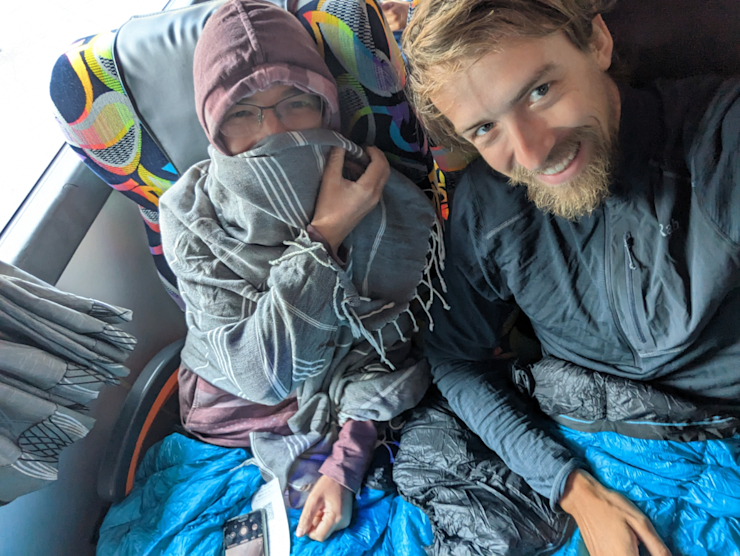 Hlavně se neodhaluj Hlavně se neodhaluj