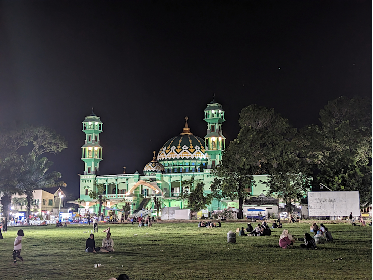 V noci pěkné, ve dne nic moc V noci pěkné, ve dne nic moc