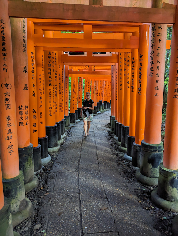 Vykračuju si to do kopce Vykračuju si to do kopce