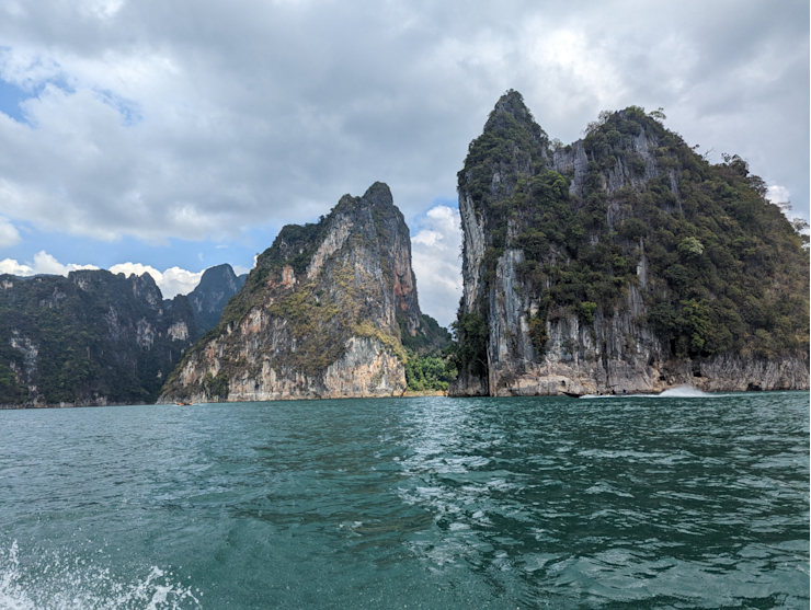 Skalní scenérie Skalní scenérie