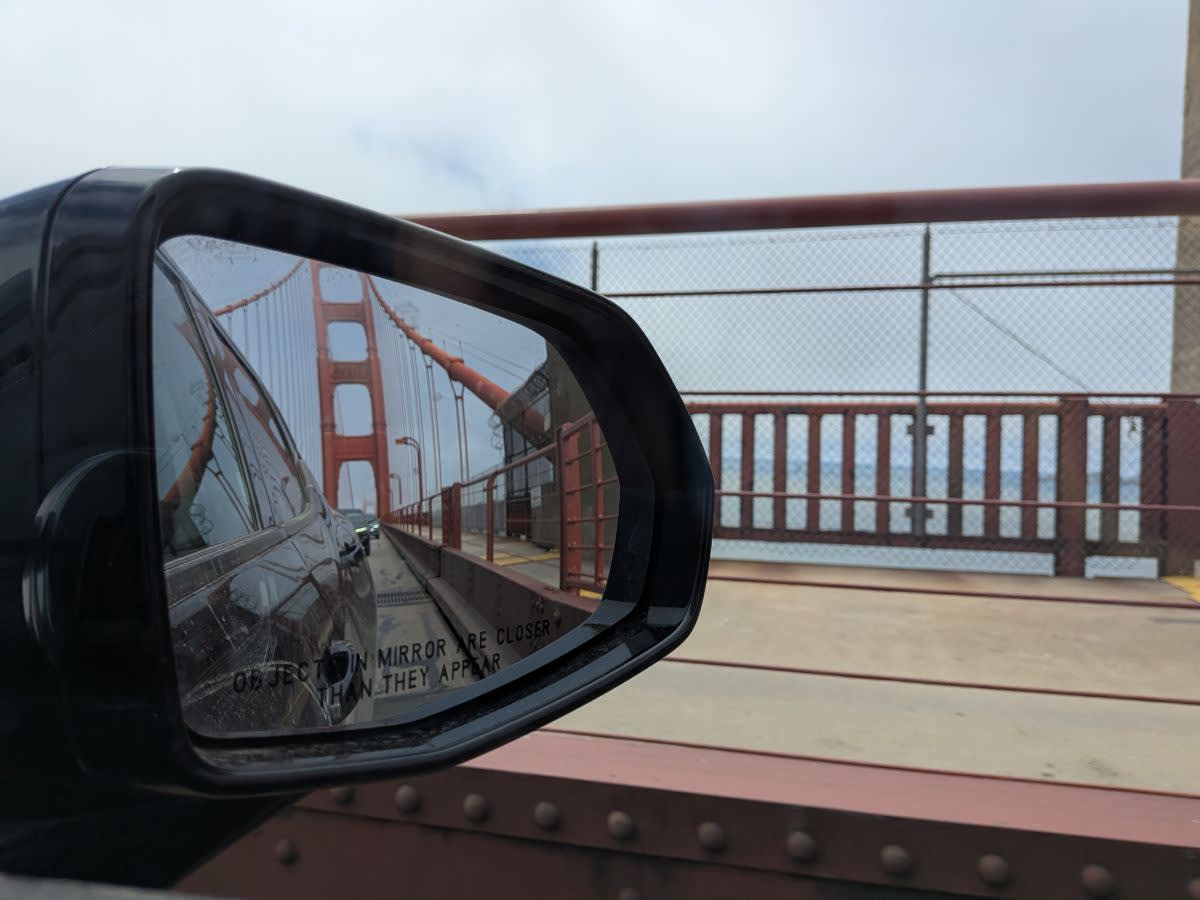 A taky přes Golden bridge jedeme!