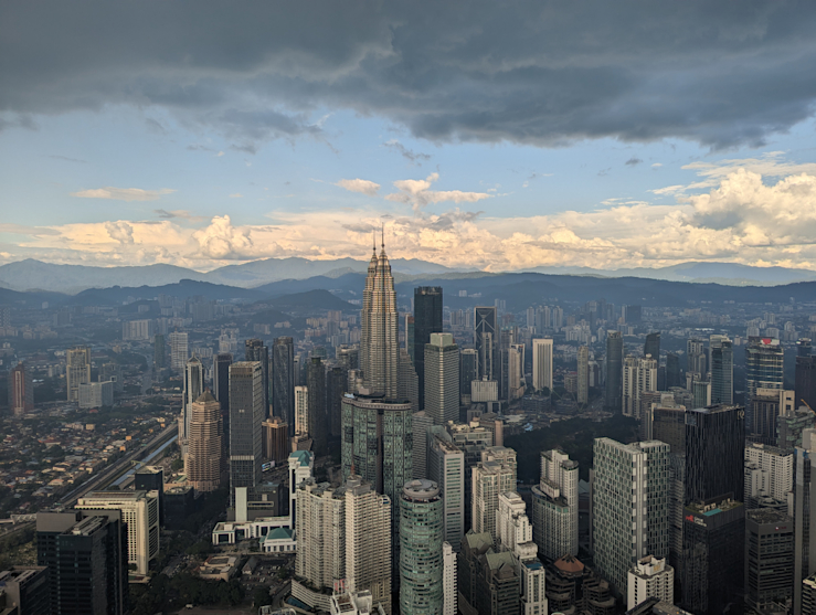 Petronas towers a okolí