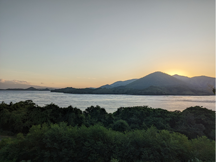 Západ slunce nad Komodem Západ slunce nad Komodem