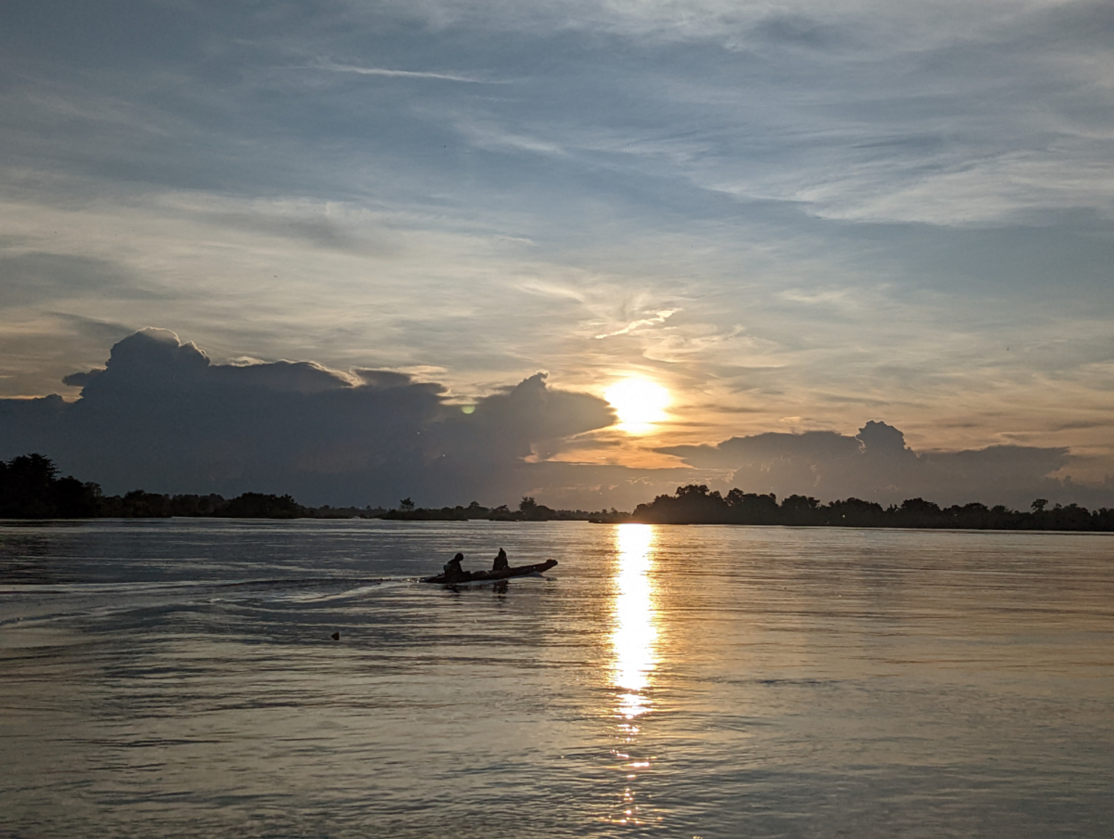 4000 (±) ostrovů 4000 (±) ostrovů