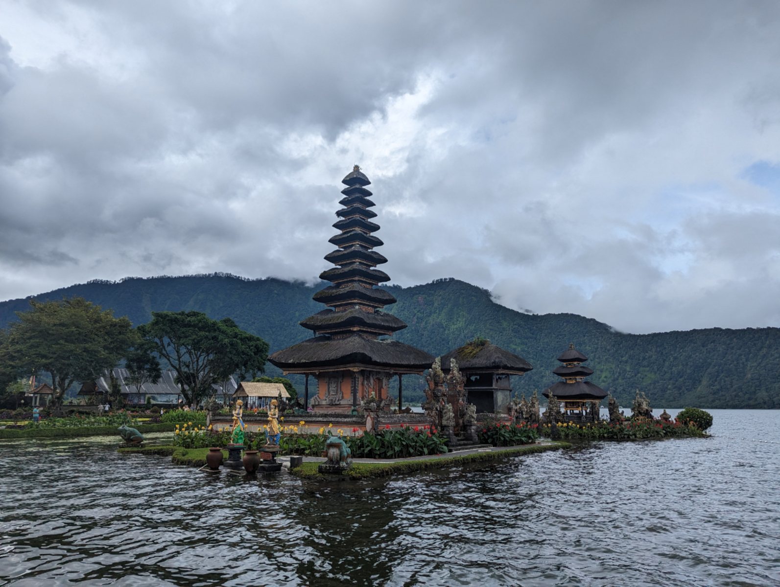VISA nebo víza na Bali VISA nebo víza na Bali