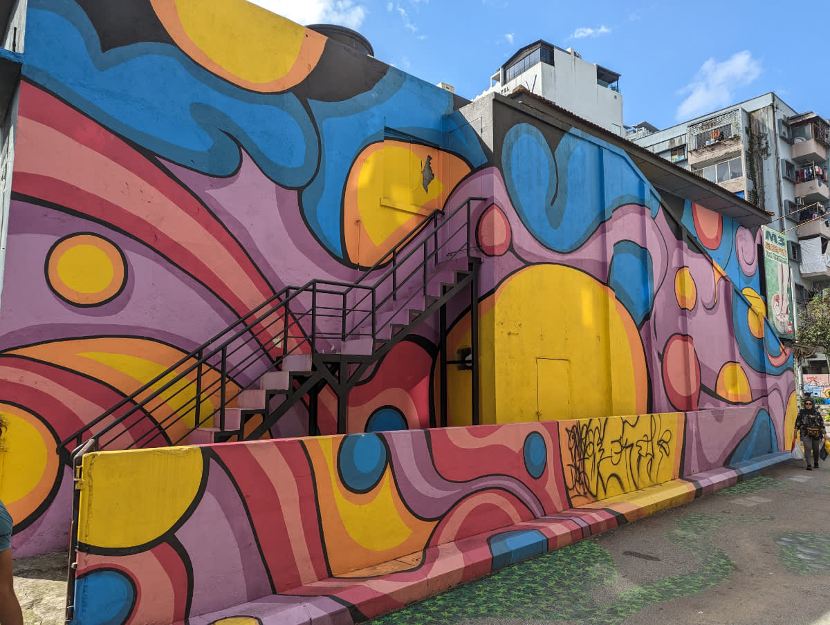 Abstraktní street art 