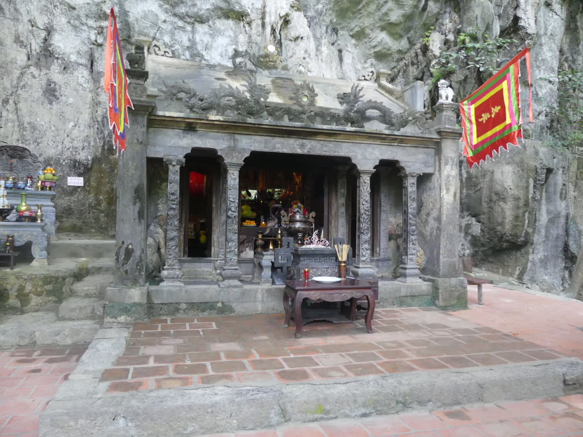 Chrám Quy Minh Vuong