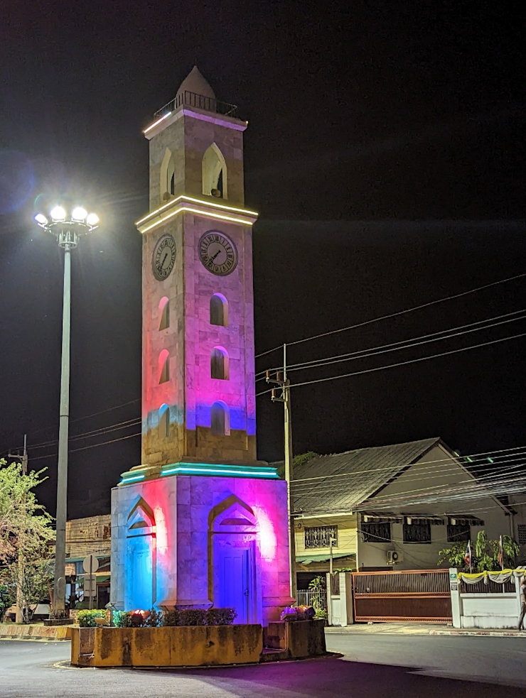 Hodinová věž Hodinová věž