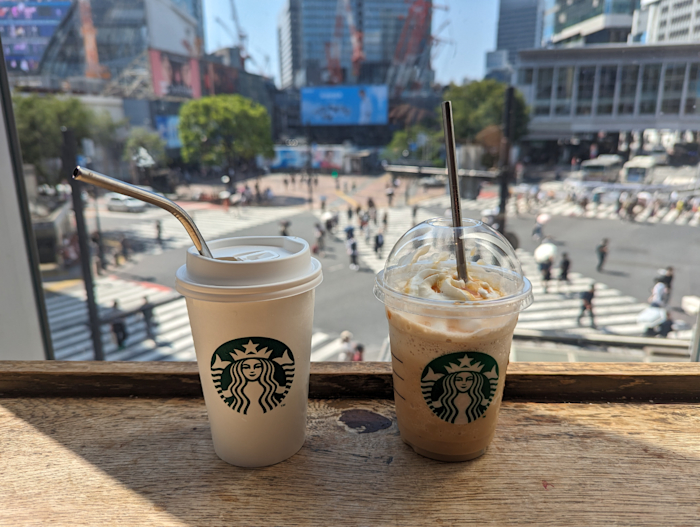 Starbucks s výhledem Starbucks s výhledem