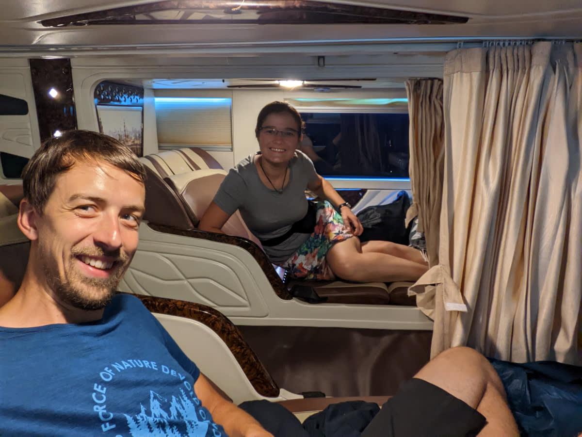 Noční bus