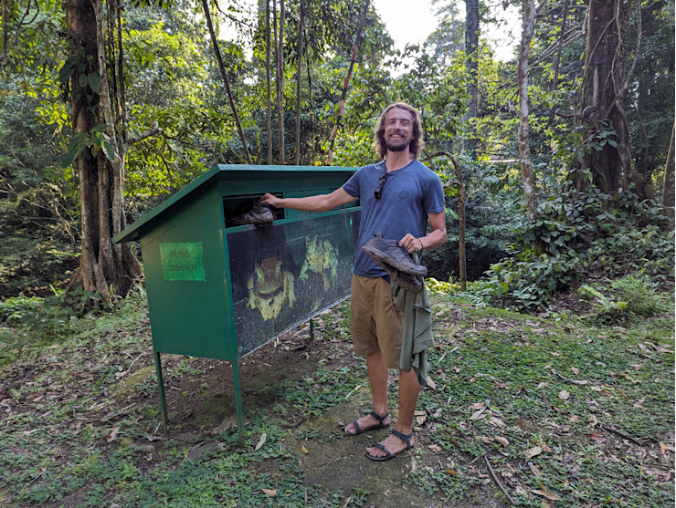 Opouští nás smrduté boty Opouští nás smrduté boty