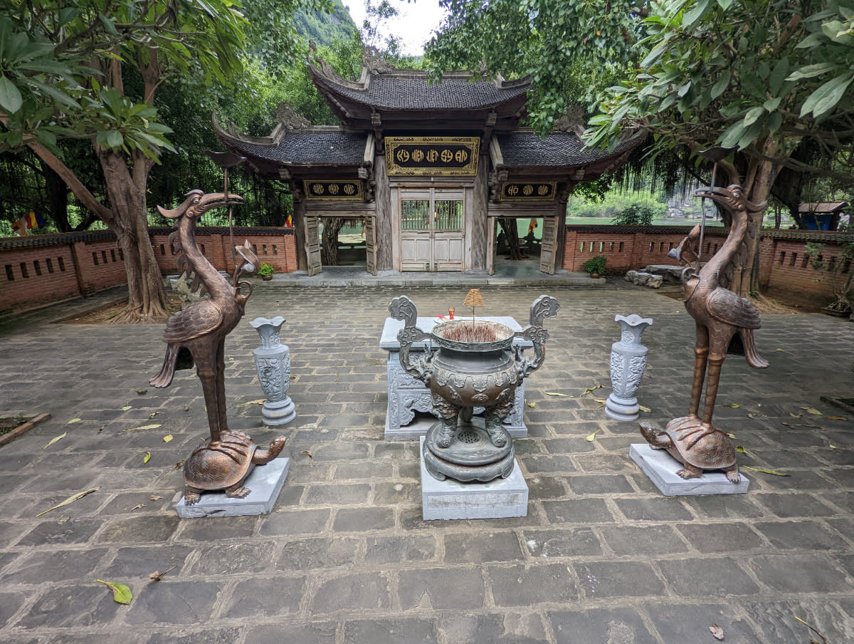 Chrám Den Trinh