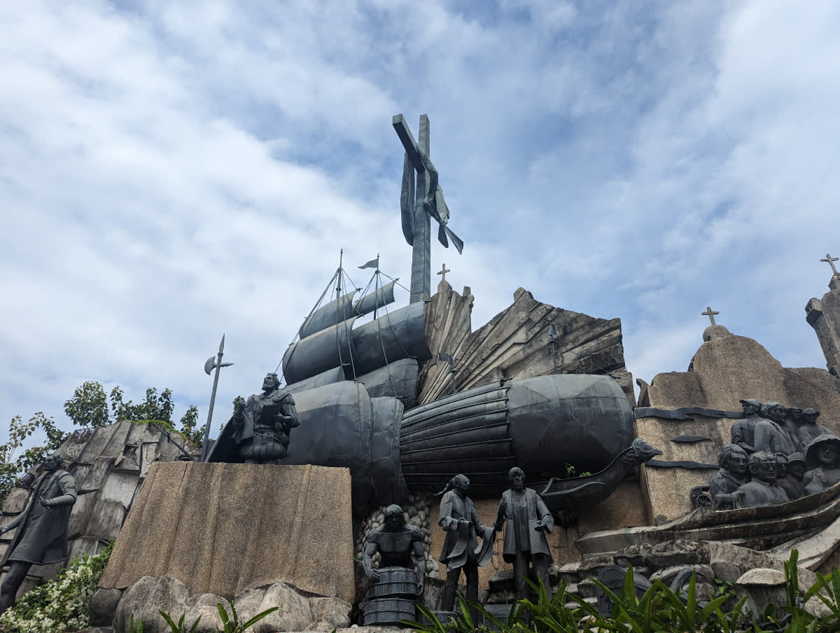 Heritage of Cebu Monument