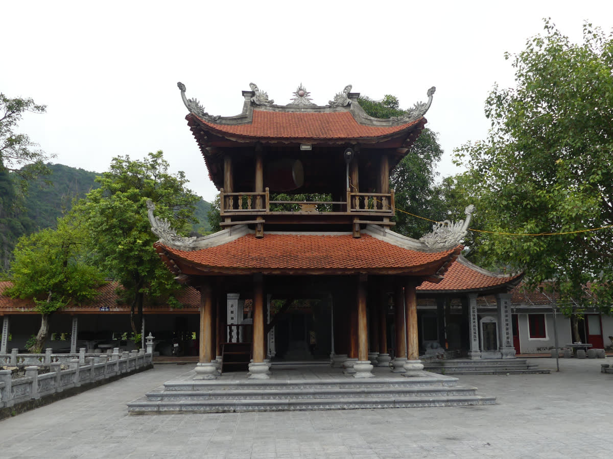 Chrám Den Trinh