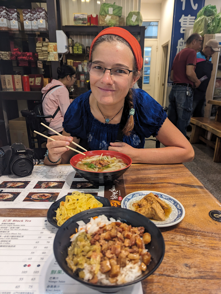 Jídlo je tu boží Jídlo je tu boží