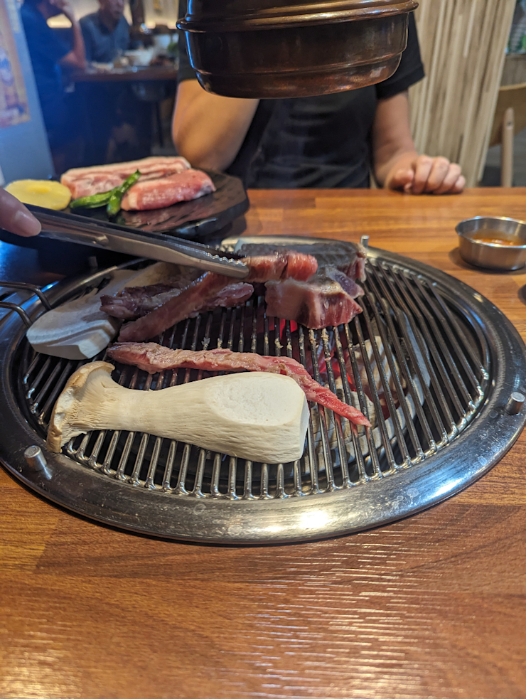 Zkoušíme korejské barbecue Zkoušíme korejské barbecue