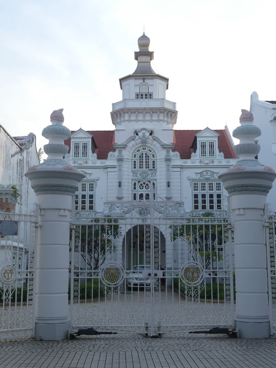 Chee Ancestral Mansion