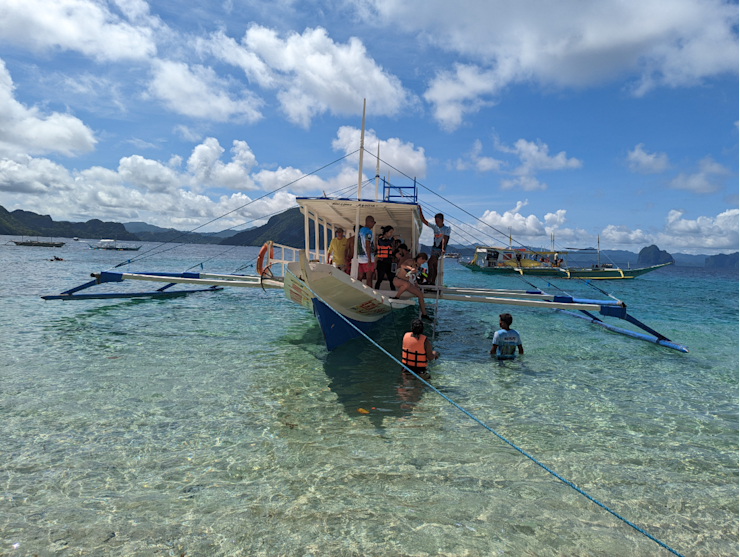 Naše loďka Naše loďka