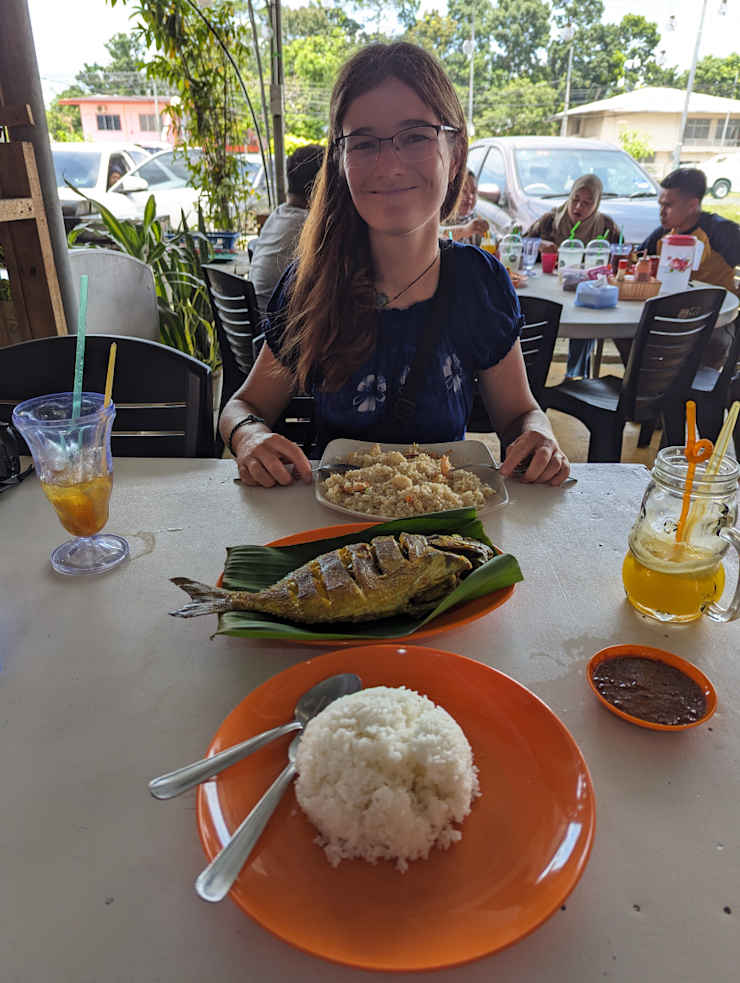 Grilovaná ryba Grilovaná ryba