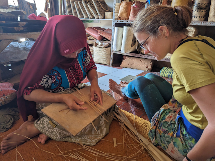 Pleteme krabičku Pleteme krabičku