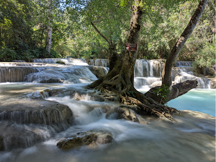 Známé vodopády Kuang Si Známé vodopády Kuang Si