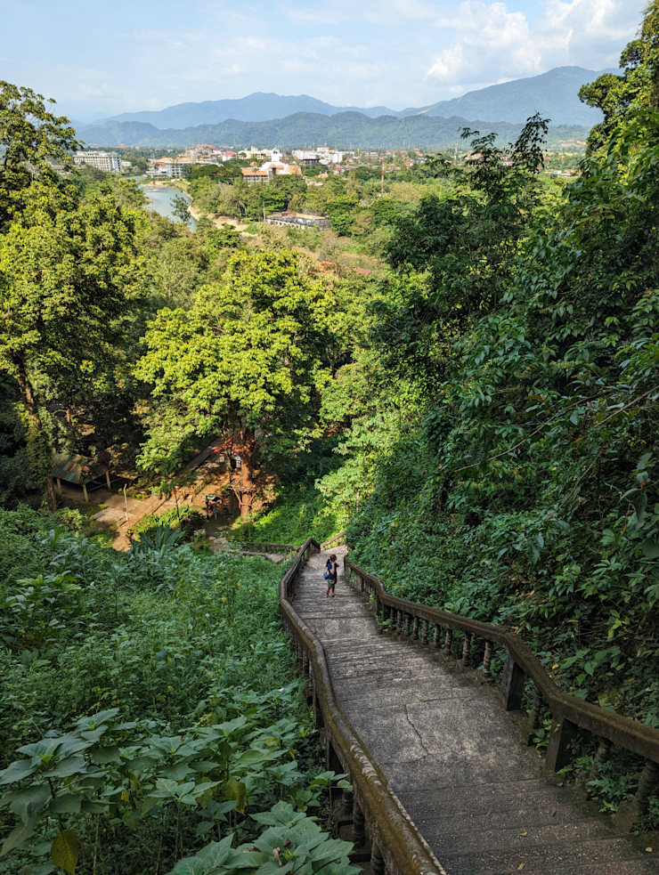 Jeskyně Tham Chang Jeskyně Tham Chang