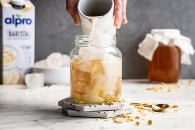 Iced Oat Kombucha Latte