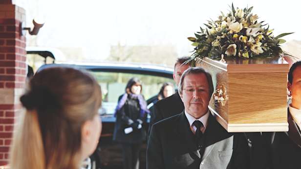 A Guide To Funeral Etiquette For Families Co op Funeralcare a-guide-to-funeral-etiquette-for-families-co-op-funeralcare