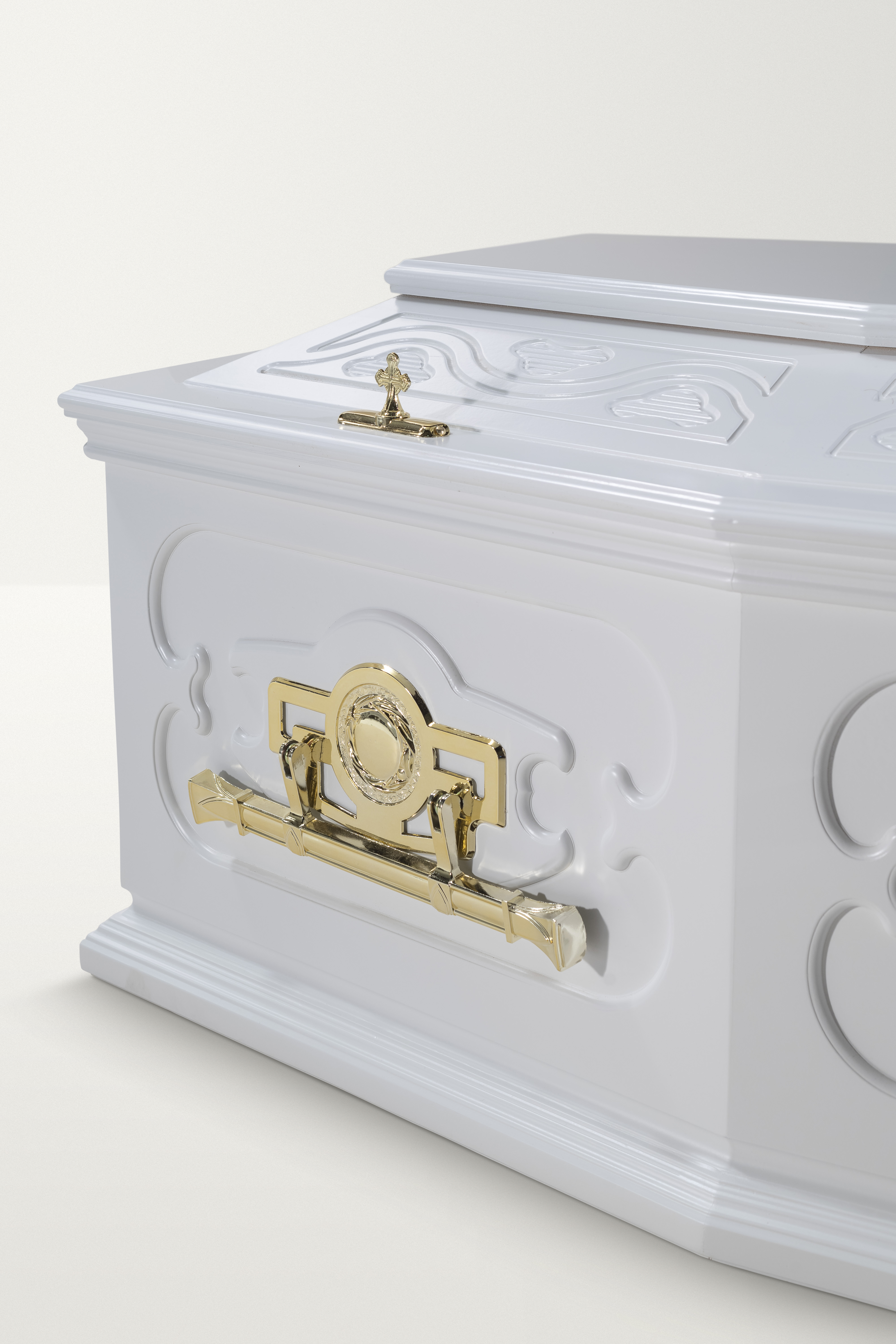 Close up image of top of Last Supper Coffin