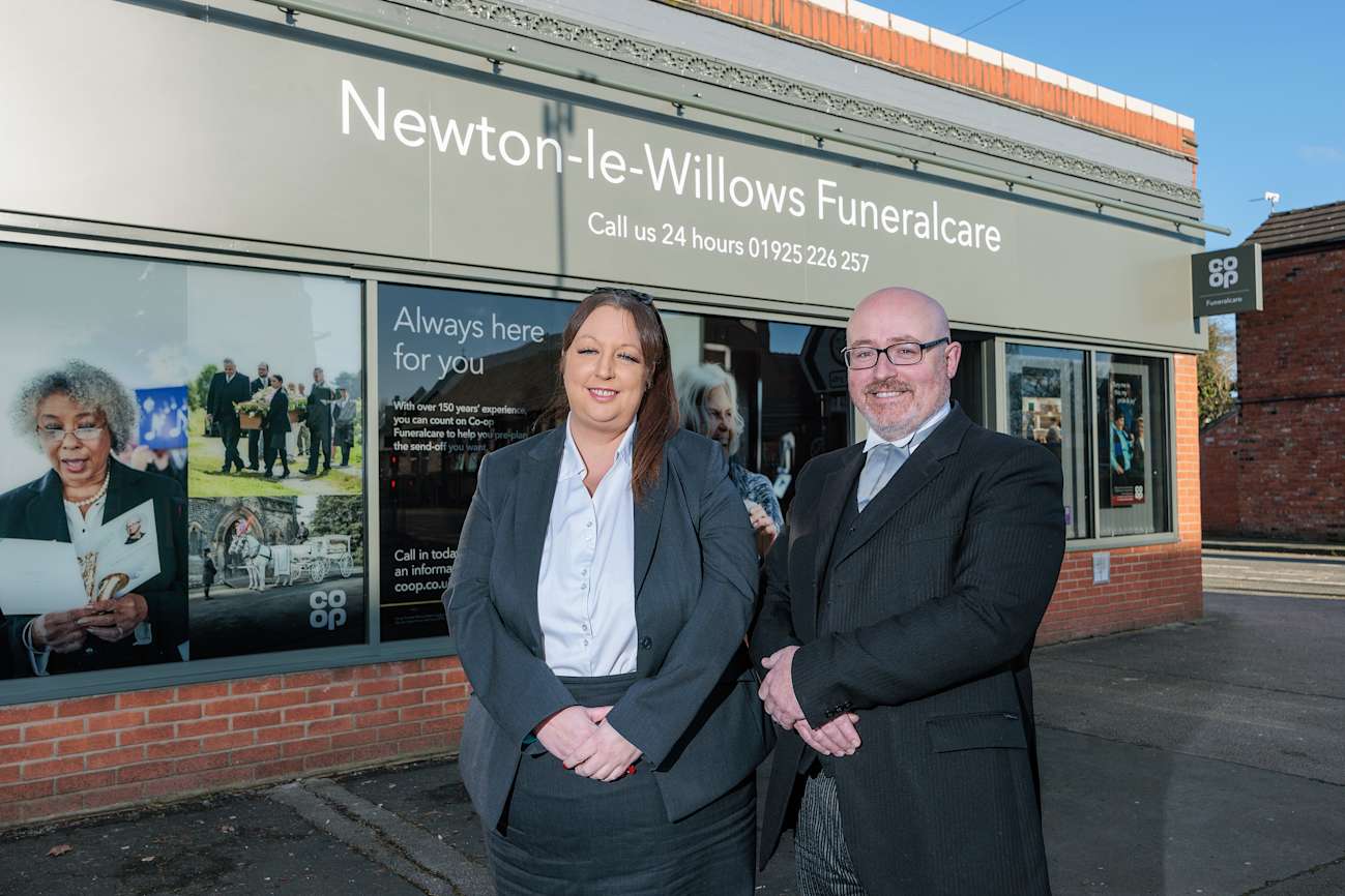 Funeral Directors in Newton-Le-Willows, Crow Lane East - Co-op