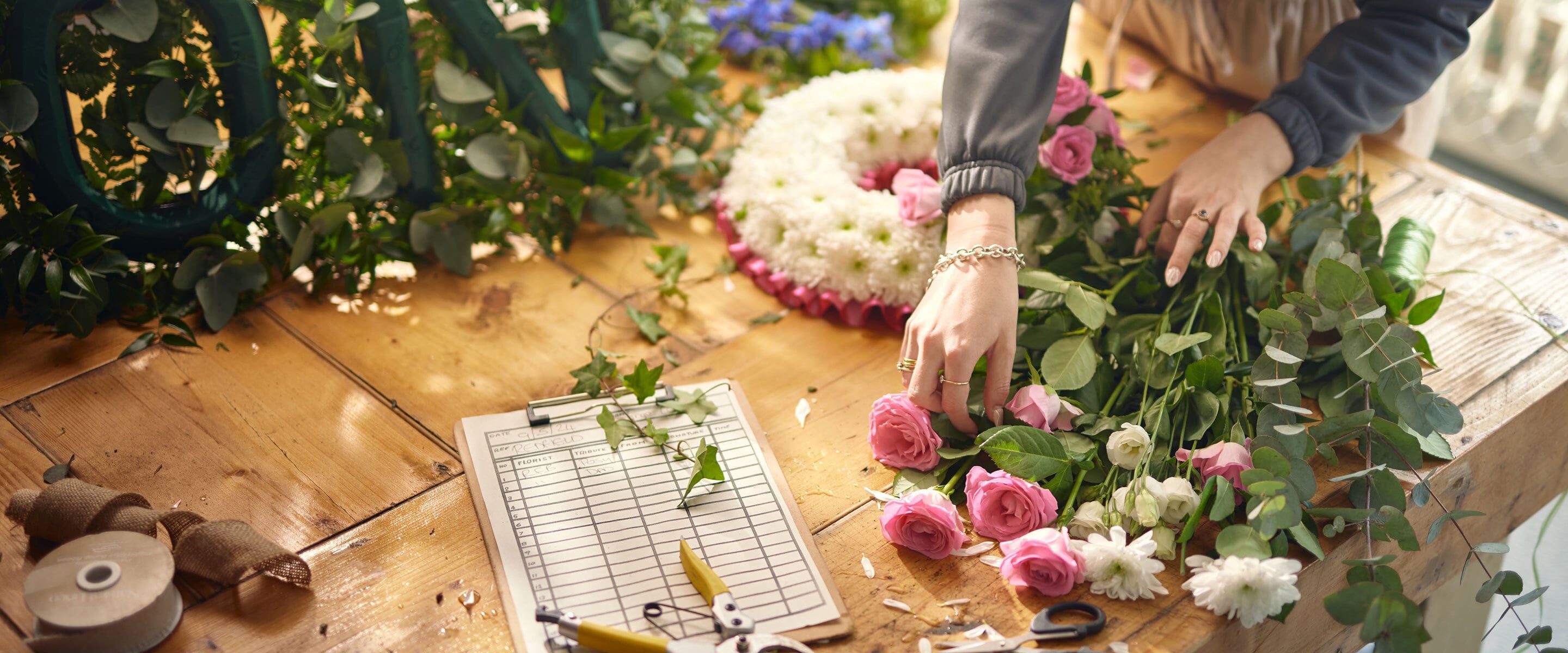 Florist-table-above-wide