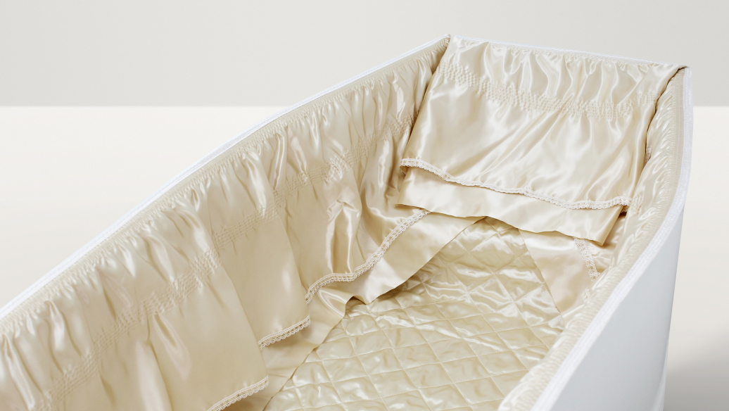Champagne coffin lining 