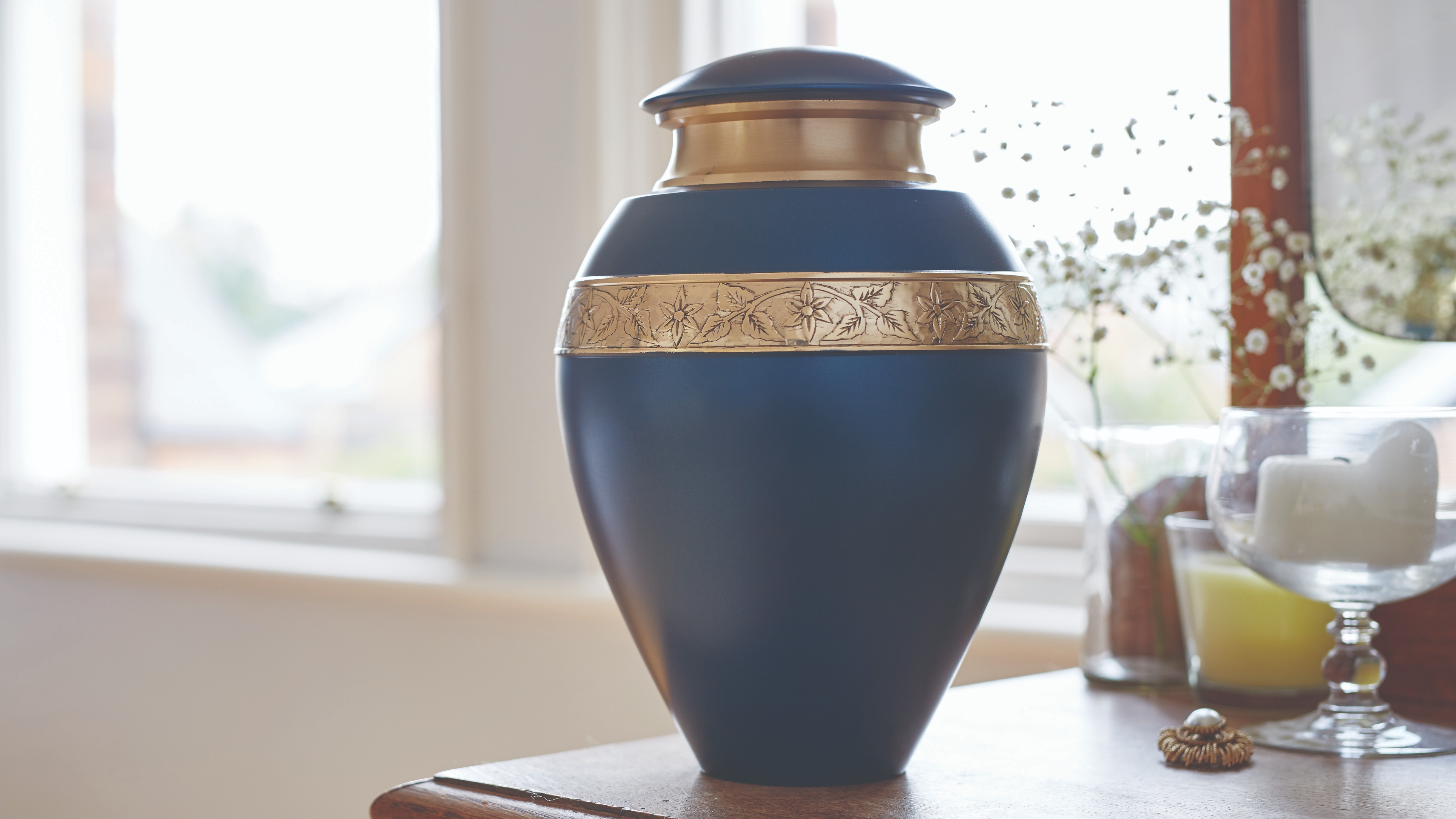 Direct cremation image