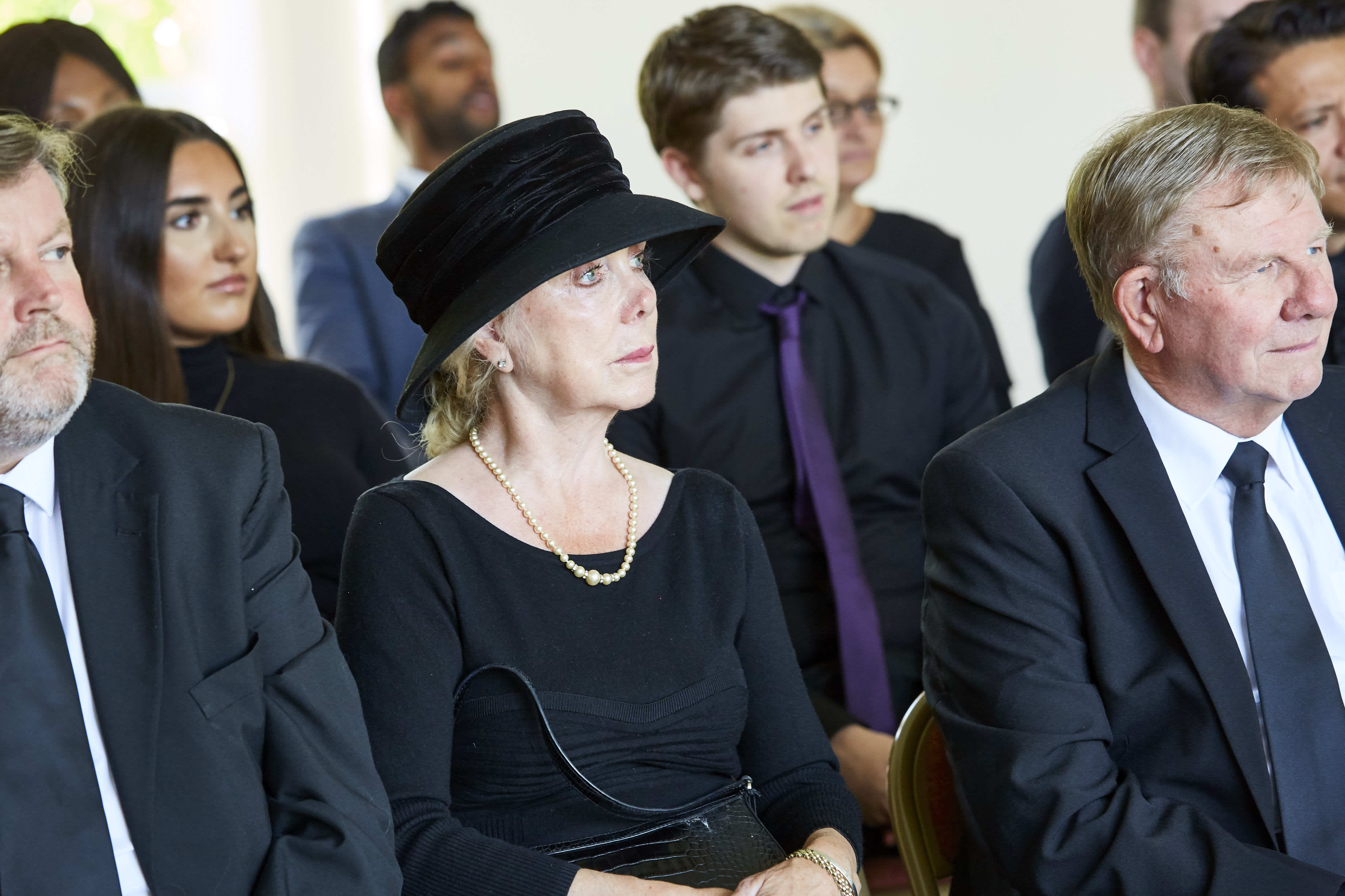 What to wear at a funeral - Co-op Funeralcare