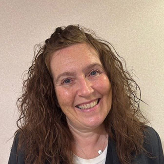 crownhill-emma-summers-fa