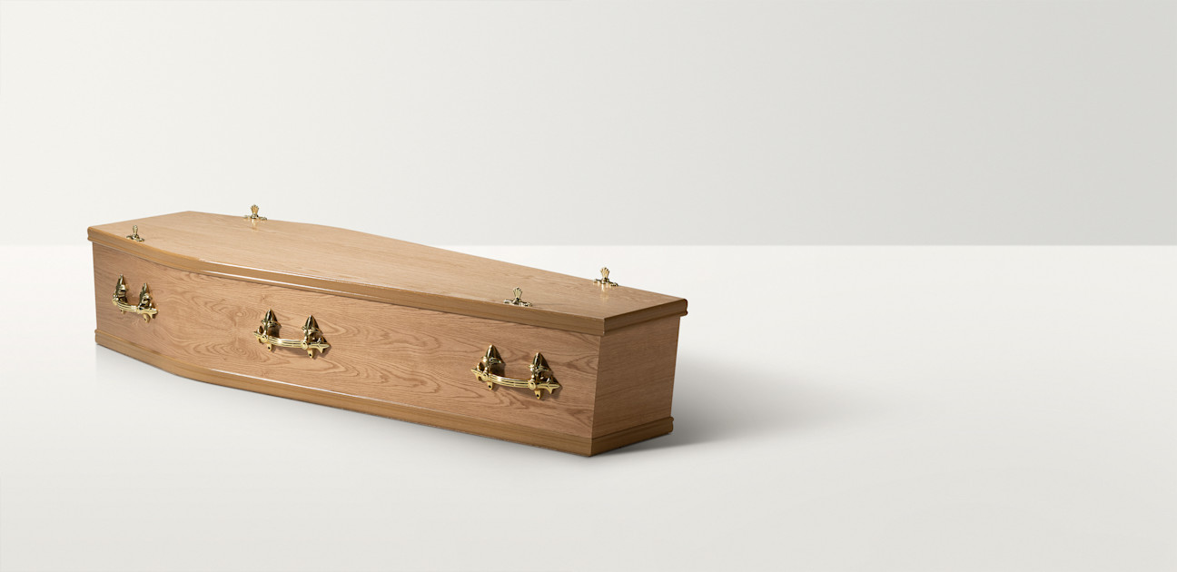 Traditional Oak Coffin Co Op Funeralcare