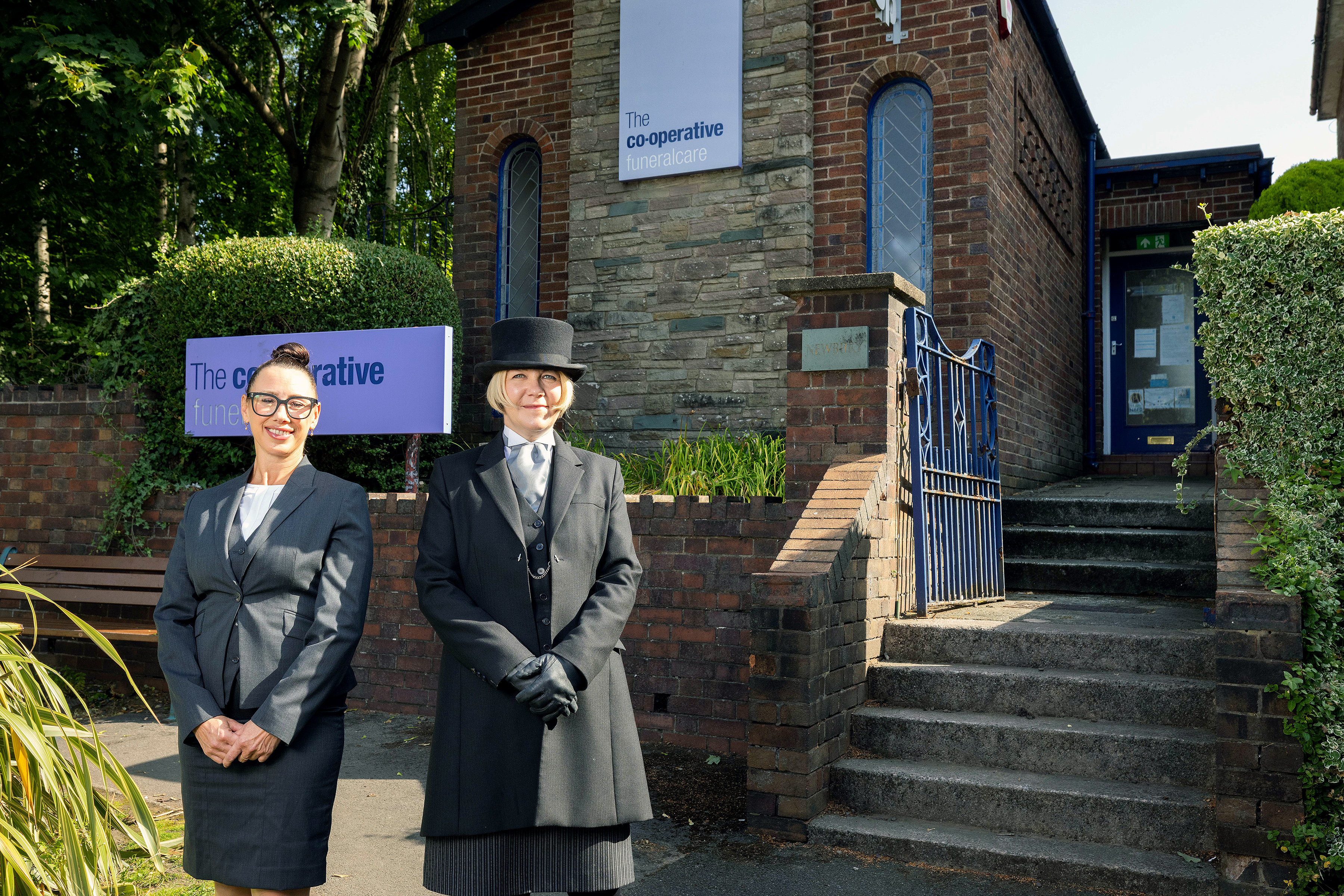 404020 Bury New Rd Prestwich hero image