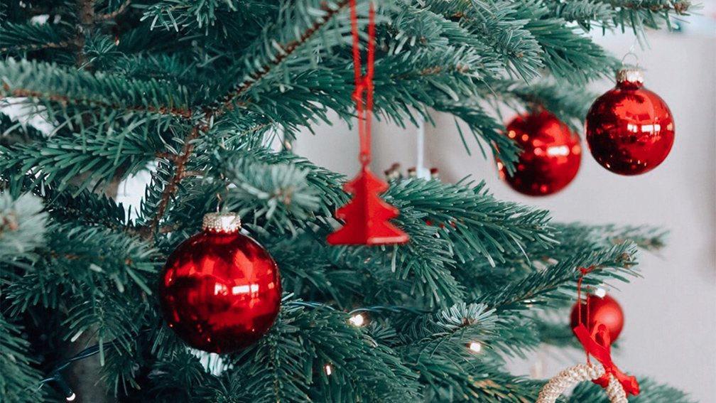 Memorial-Christmas-Tree-Decoration-v2-1008x567