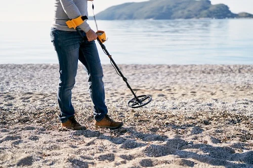 metal detecting 28