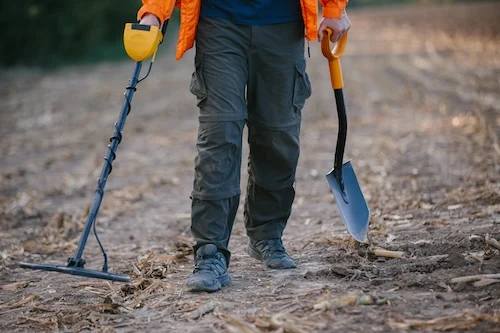 metal detecting 40