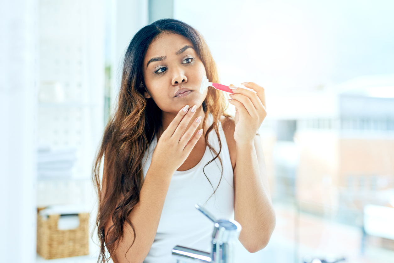 Excessive hair in women (hirsutism): how to deal with it 